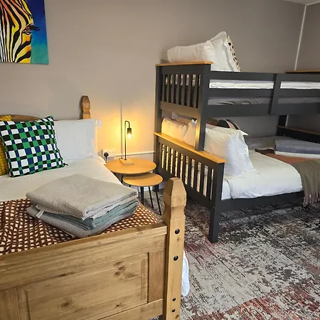 Abbey - 1 Деревянный коттедж *