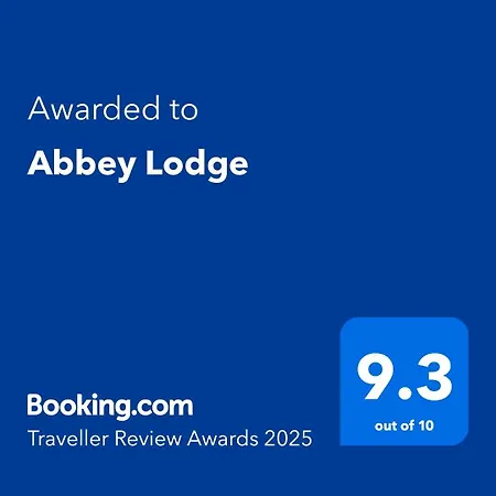 Abbey - 1 Lodge