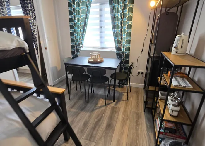 Abbey - 1 Domek letniskowy *